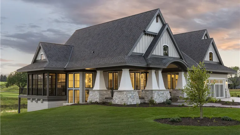 Modern Cottage on Annika Drive- Exterior